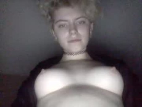 Jadan wolfie sexy actress archive