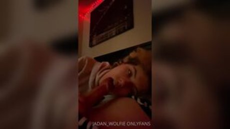 Jadan wolfie naked star images