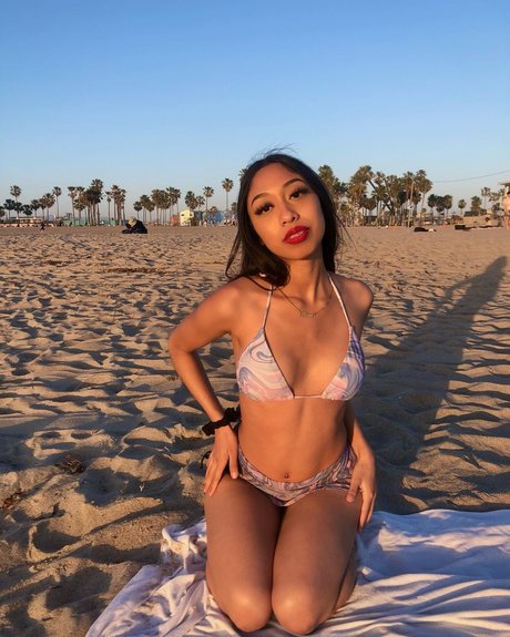 famous girls onlyfans free sexy img