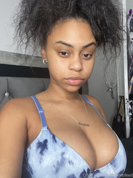 Kayla Le Bomb high quality star picture