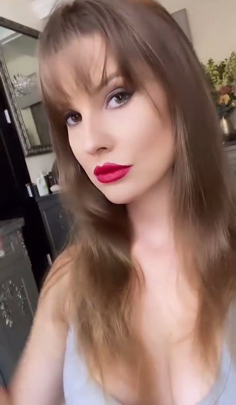 Amanda Cerny star perfect pic