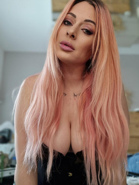 Giulia piana perfect model images