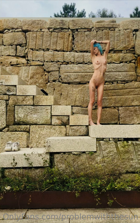 Problem with the sun  pornstar perfect picture