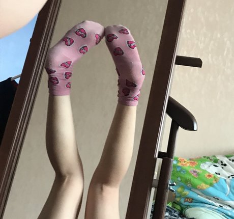 zzzaychonok erotic star image
