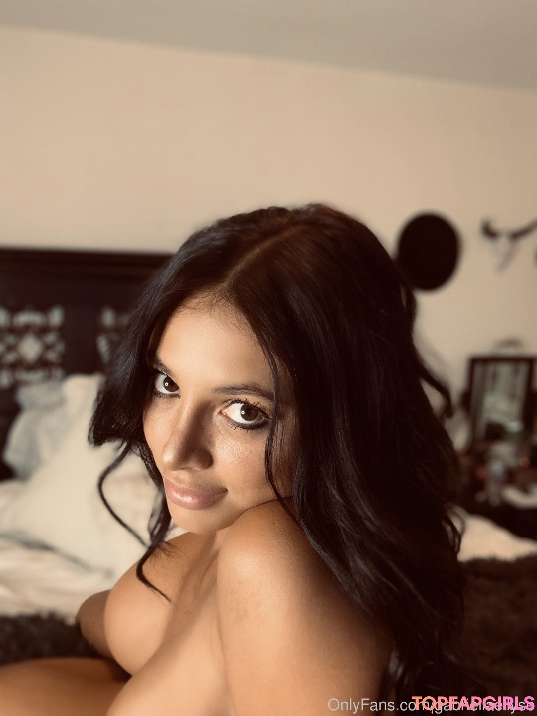 Gabriella Ellyse star erotic pic