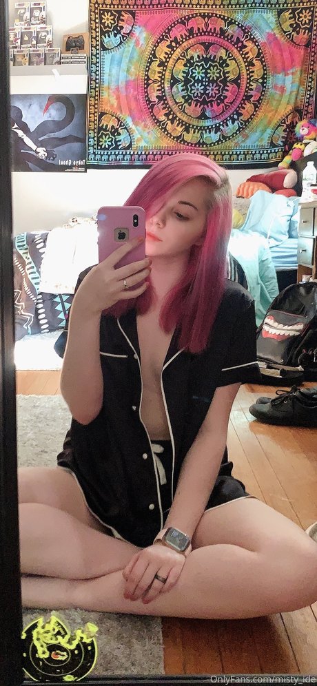 girl onlyfans hot image