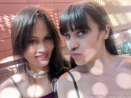 Nyxi Leon model nice galleries