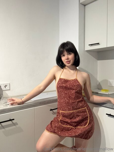 Mariemarshmallow model hd images