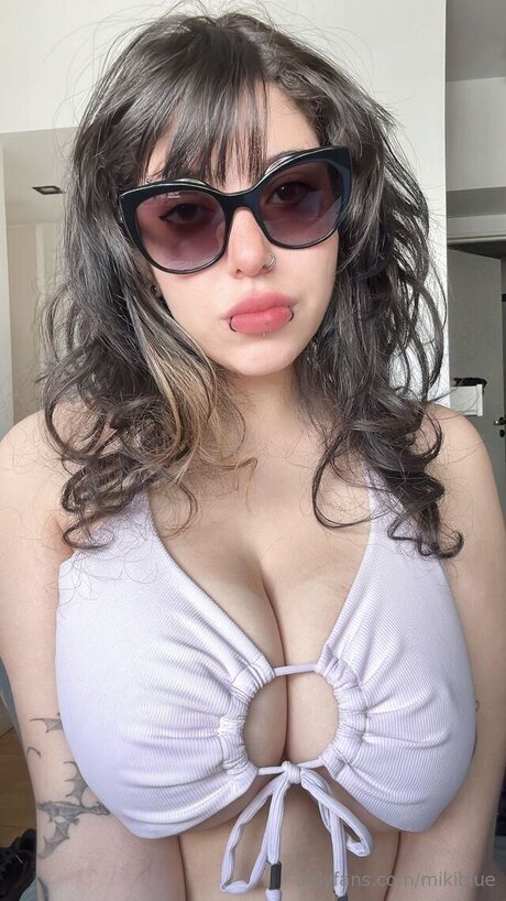 Kittydanx adult model gallery