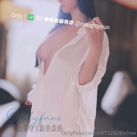 U9712828isfree naked star img