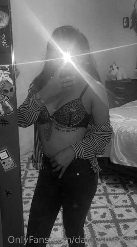 Dalaysmoke6 porn star gallery