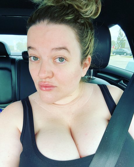 brunette petite onlyfans free xxx images