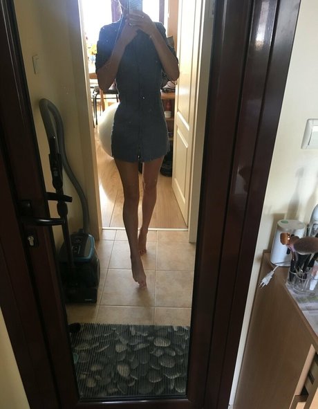 Radosveta naked actress img