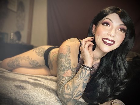 Wickedwitchypoo model xxx photos