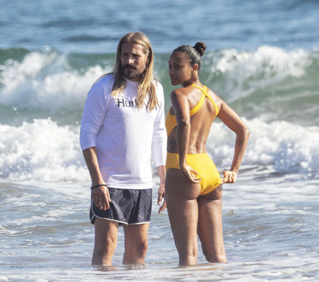 Zoe Saldana sex pornstar photo