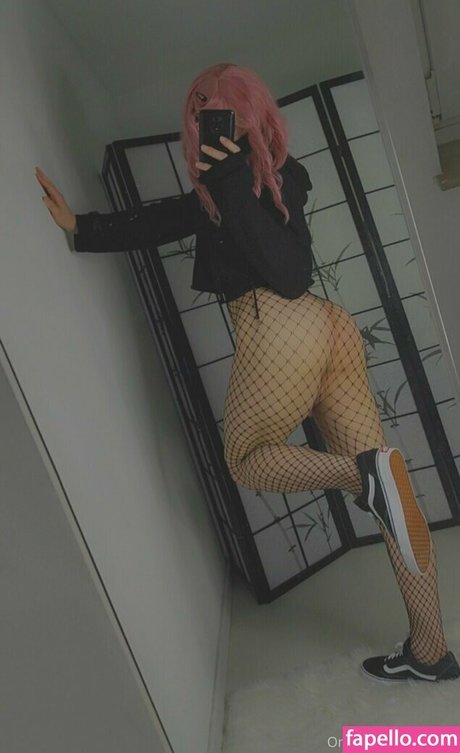 zoeqt perfect pornstar photos