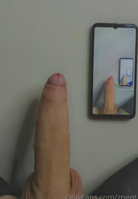 zoeqt model adult photo