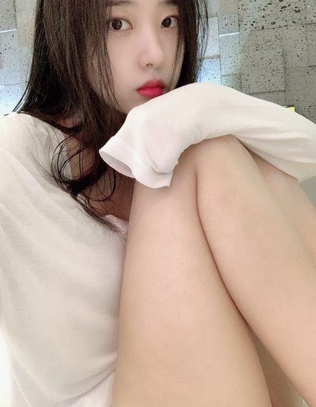 Zennyrt xxx model galleries