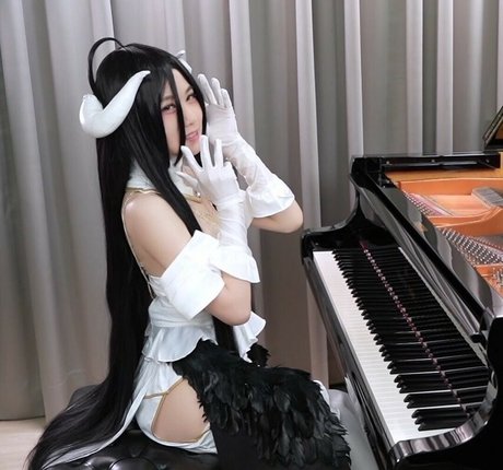 Rus Piano model top galleries