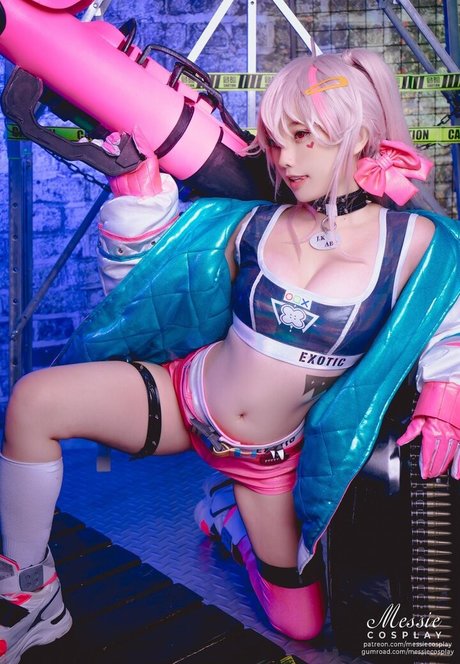 Messie Huang pornographic star galleries