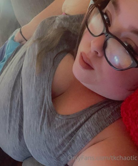 tkchaotic pornstar erotic image