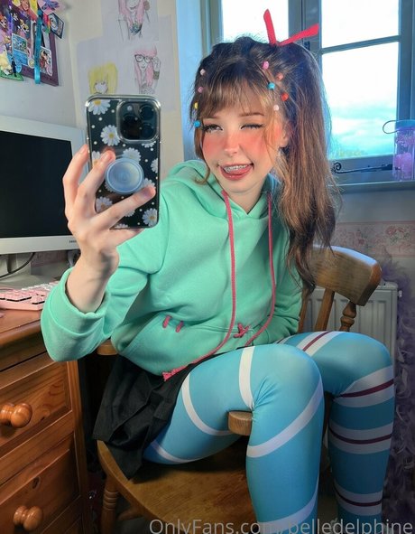 Belle Delphine model porn image