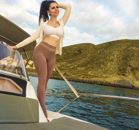 Azzyland naked model photos