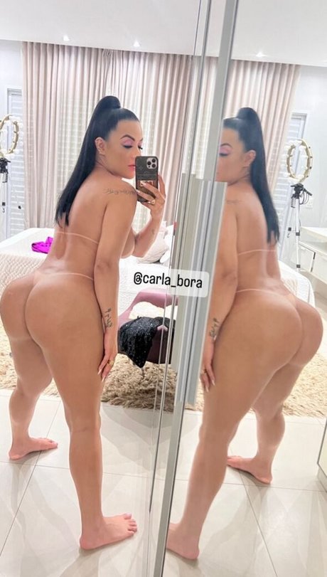 Carla Bora hd pornstar pic