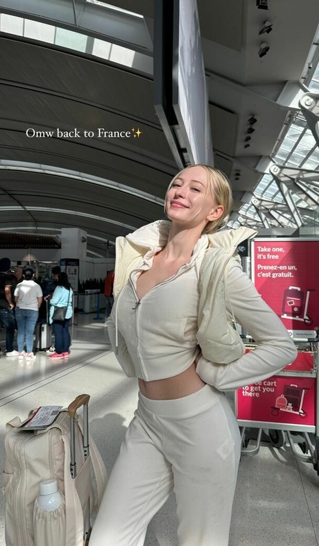 Sophia Diamond erotic model pics