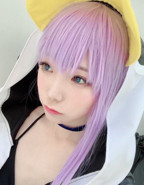 nawo019 art model pic