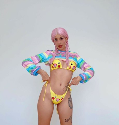 Magic Phyra star hot pictures