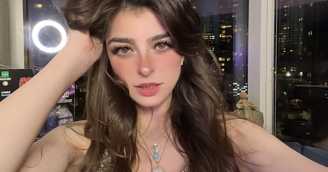 Aruuu sex star archive