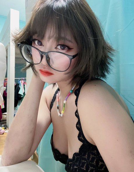 Kkaiyatoast pornstar nude image