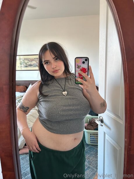 Violet Harmon pornographic actress picture