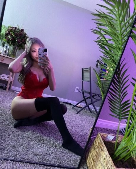 Supcaitlin xxx star pics