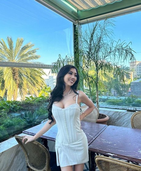 Supcaitlin beautiful actress image