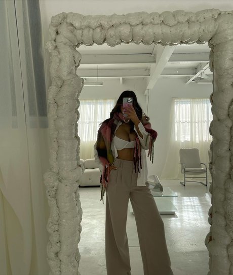 Ella Cervetto pornstar erotic galleries