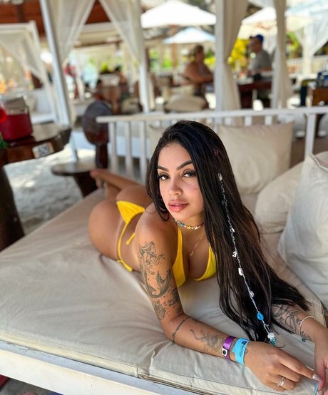 Mc Henny pretty pornstar archive