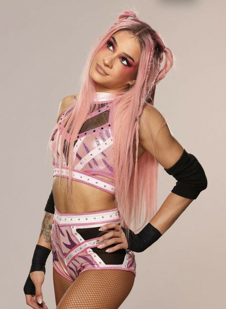 Dakota Kai star exclusive pic