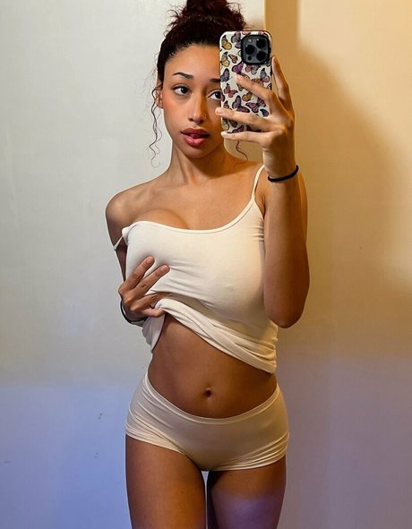 Yazbunny high quality pornstar img