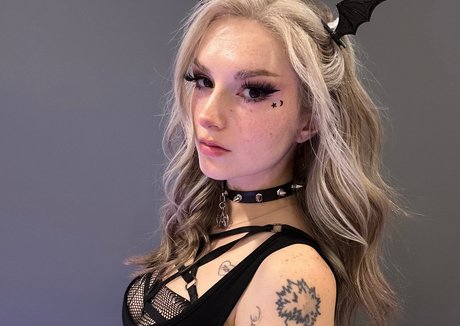princess pussy onlyfans sexy naked images