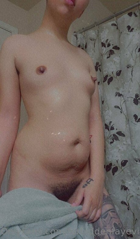 forbiddenfayevip pornographic star photos