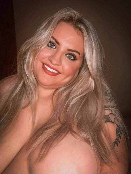 titfuck onlyfans pornographic images