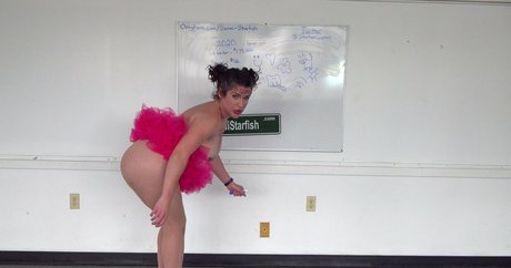 Sammi Starfish perfect model gallery
