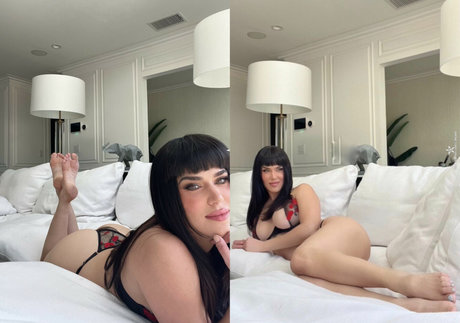 busty redhead onlyfans free naked picture