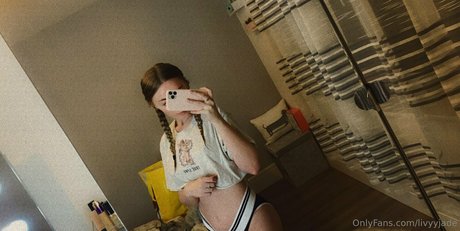livyyjade xxx star pic