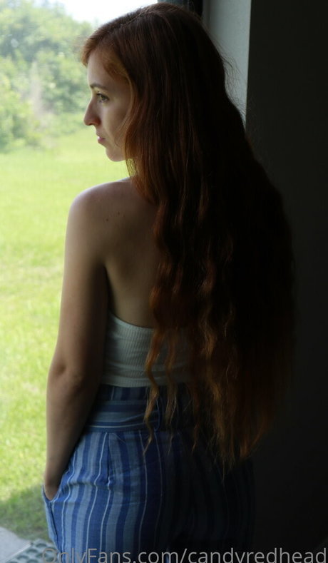 candyredhead model high quality photos