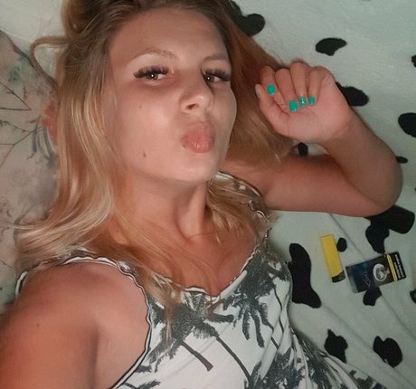 andradahot nudes pornstar img