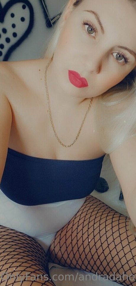 andradahot pretty star gallery