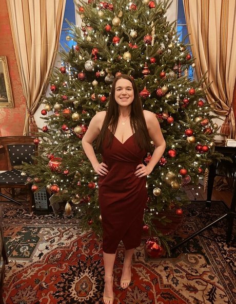 Hannah F porn actress images